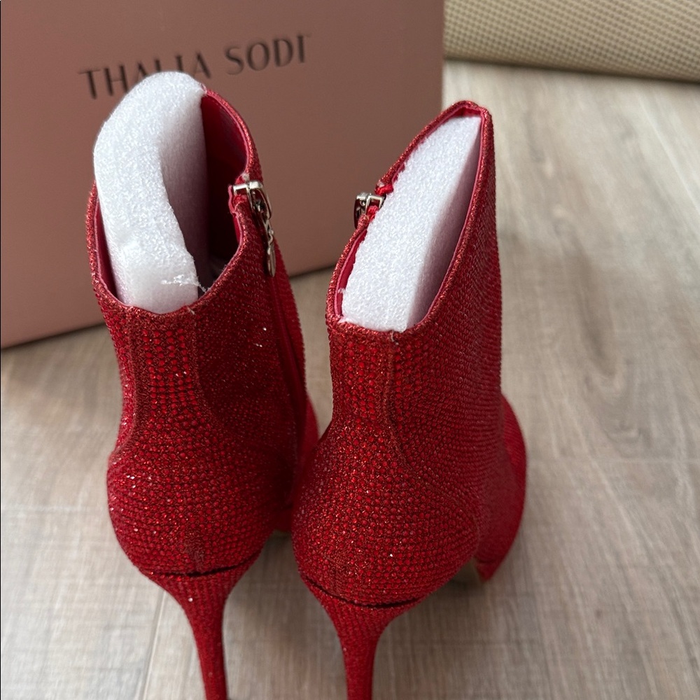 Thalia Sodi Glittering Red Heeled Boots size 8.5M - Picture 6 of 7